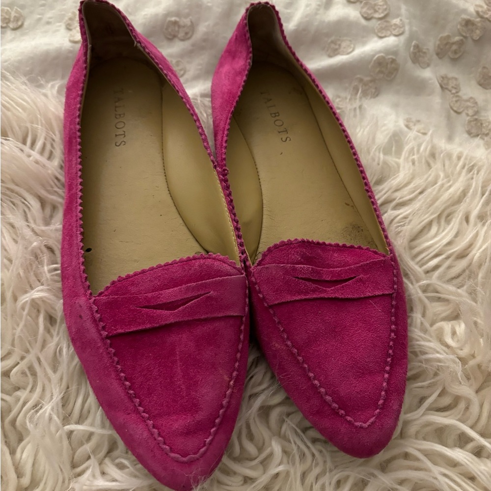 Deep magenta suede Talbots flats. Size 8 women’s